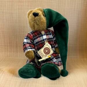 Boyds Bears Stuart McSnoozle #904061 Plush 10” Nightshirt/Cap & Candle NWT
